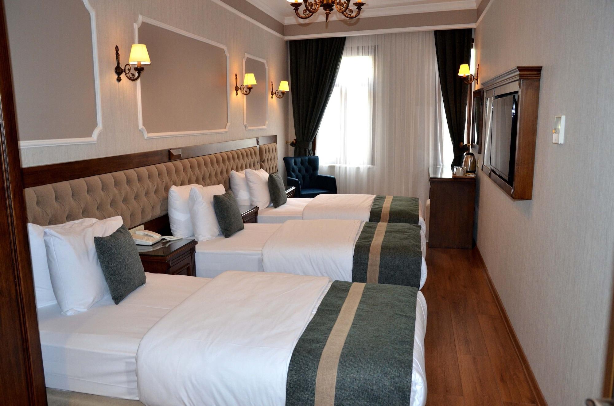 Ahmet Efendi Konagi Hotel Istanbul Ngoại thất bức ảnh A room at the hotel