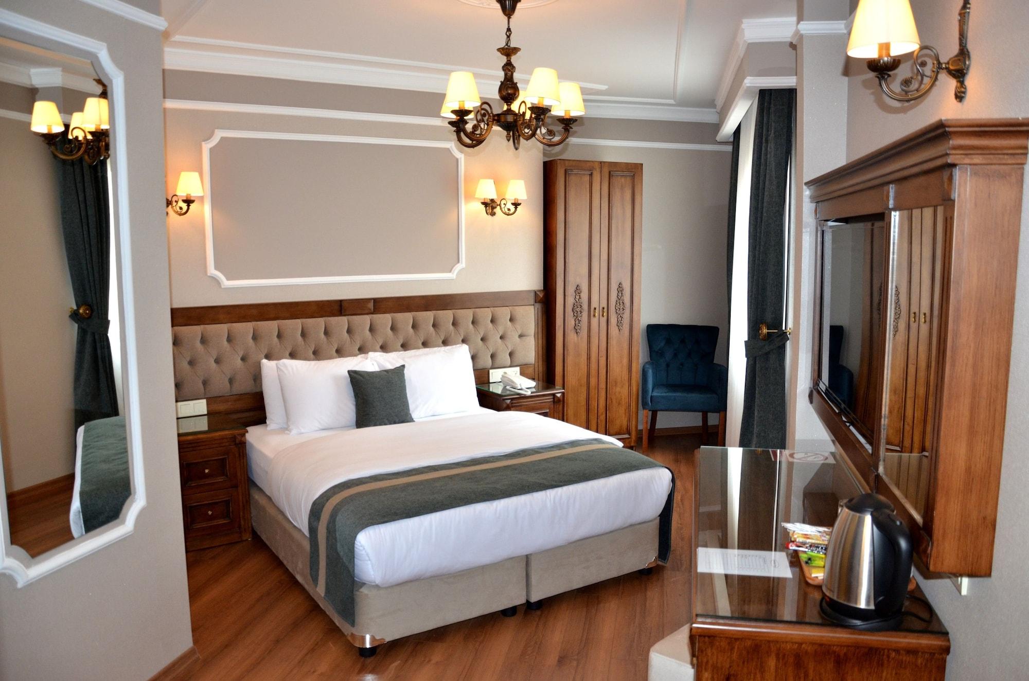 Ahmet Efendi Konagi Hotel Istanbul Ngoại thất bức ảnh A room at the hotel