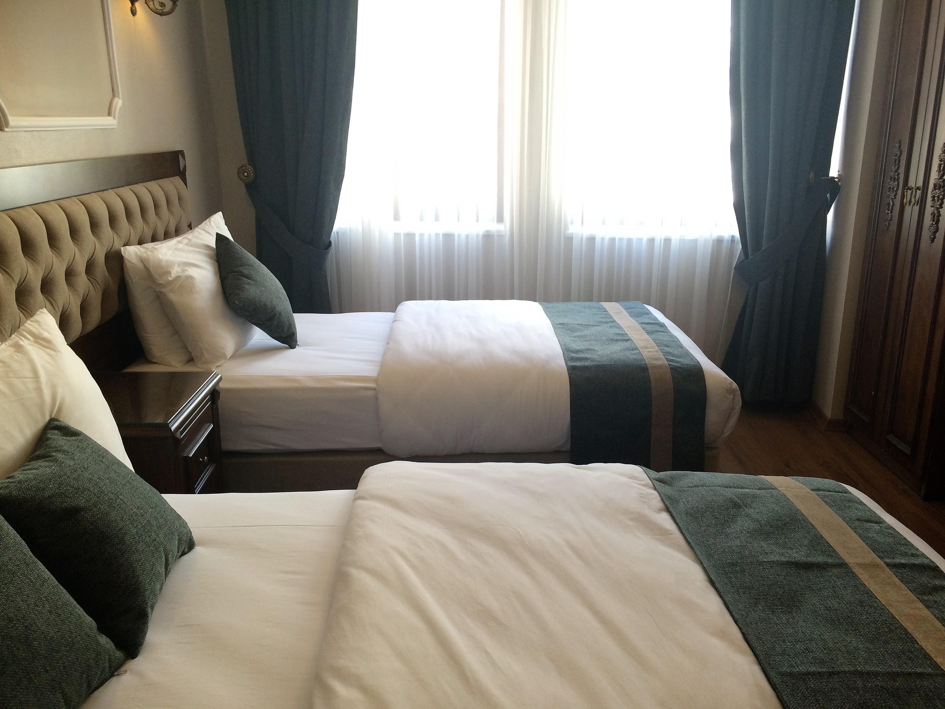 Ahmet Efendi Konagi Hotel Istanbul Ngoại thất bức ảnh A room at the hotel