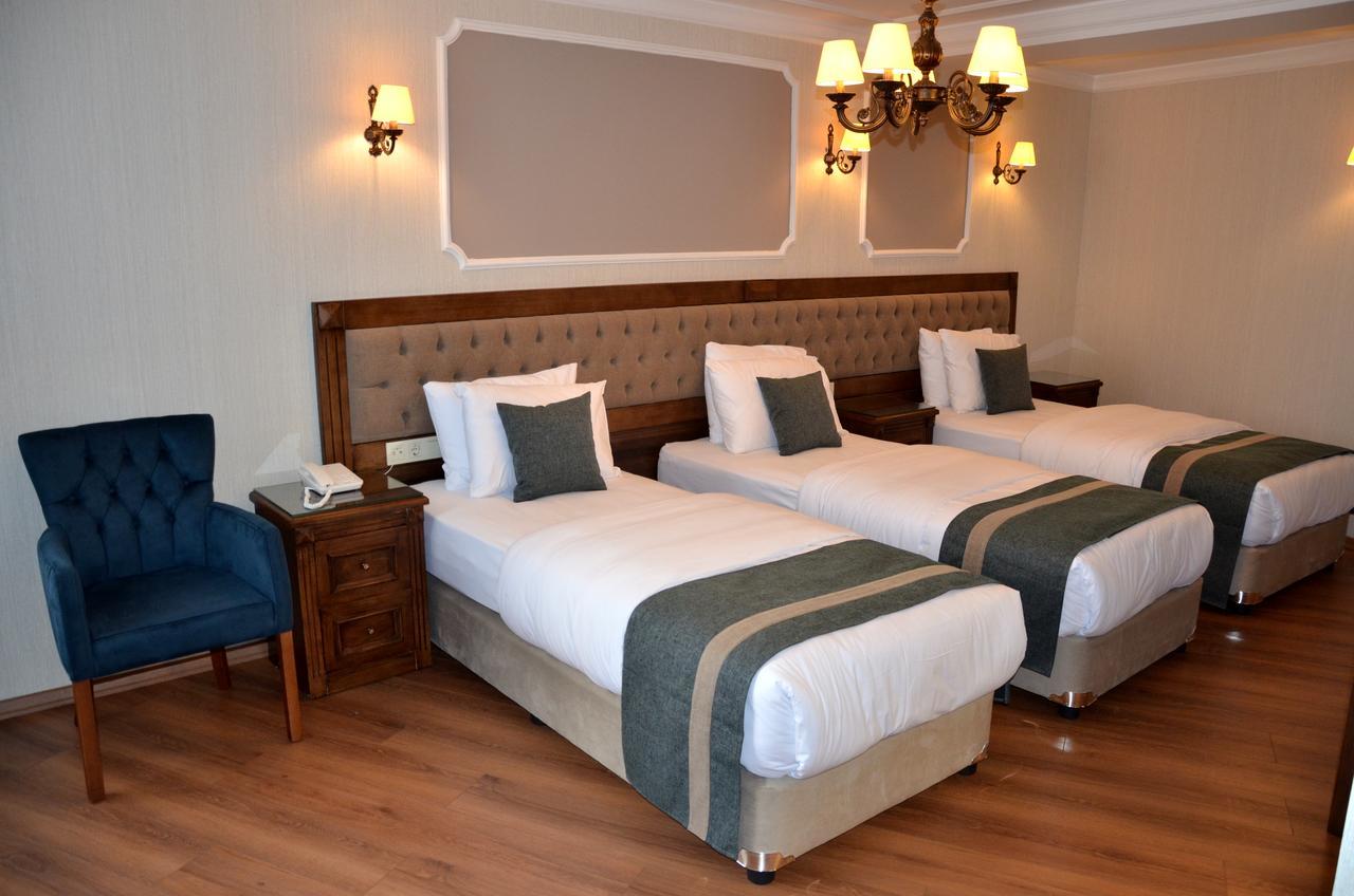 Ahmet Efendi Konagi Hotel Istanbul Ngoại thất bức ảnh A room at the hotel
