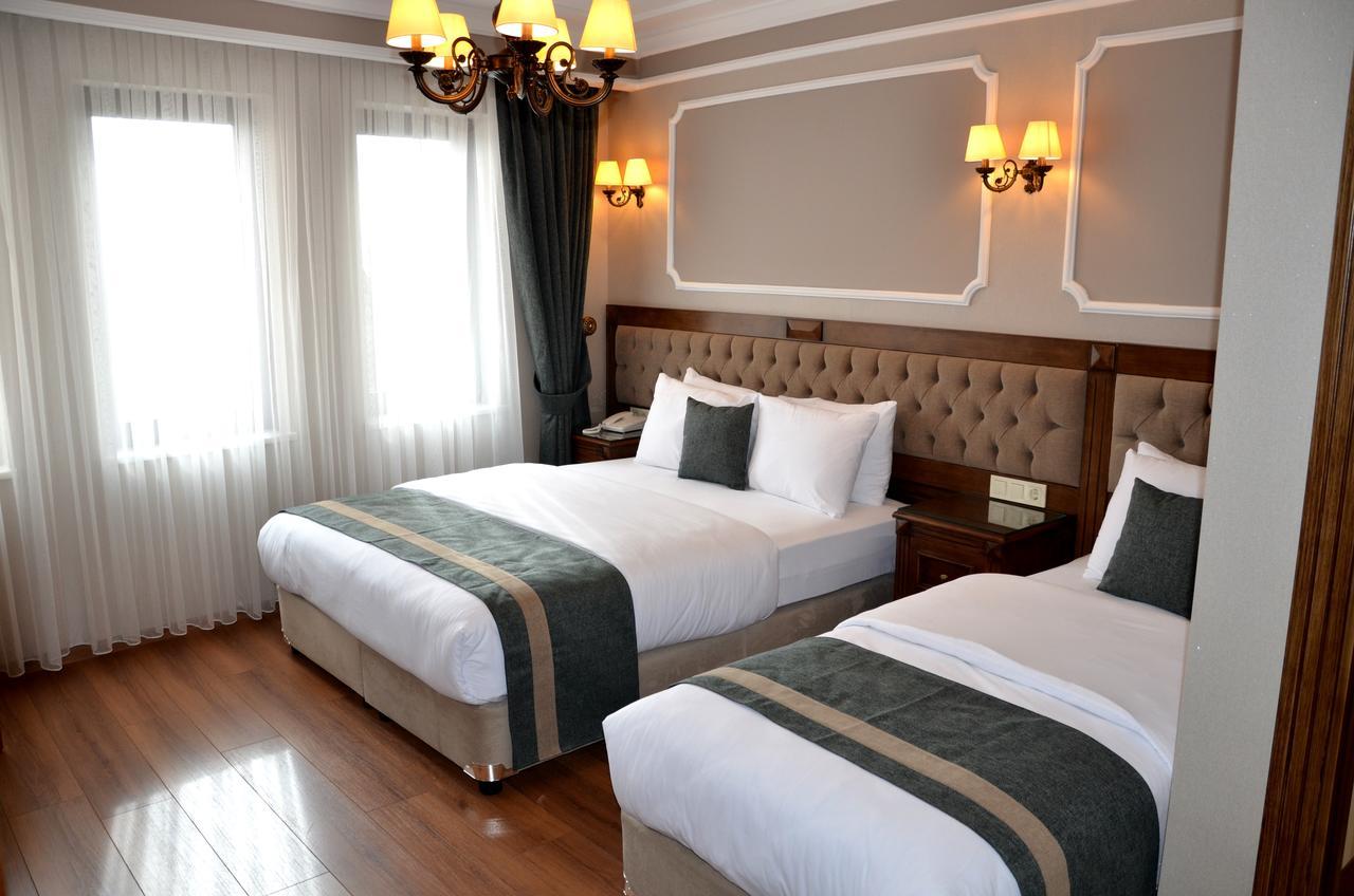 Ahmet Efendi Konagi Hotel Istanbul Ngoại thất bức ảnh A room at the hotel